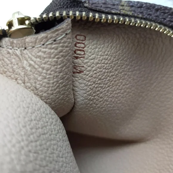 Louis Vuitton LV Accessory pouch  Bucket pouch Brown Monogram - Picture 9 of 11